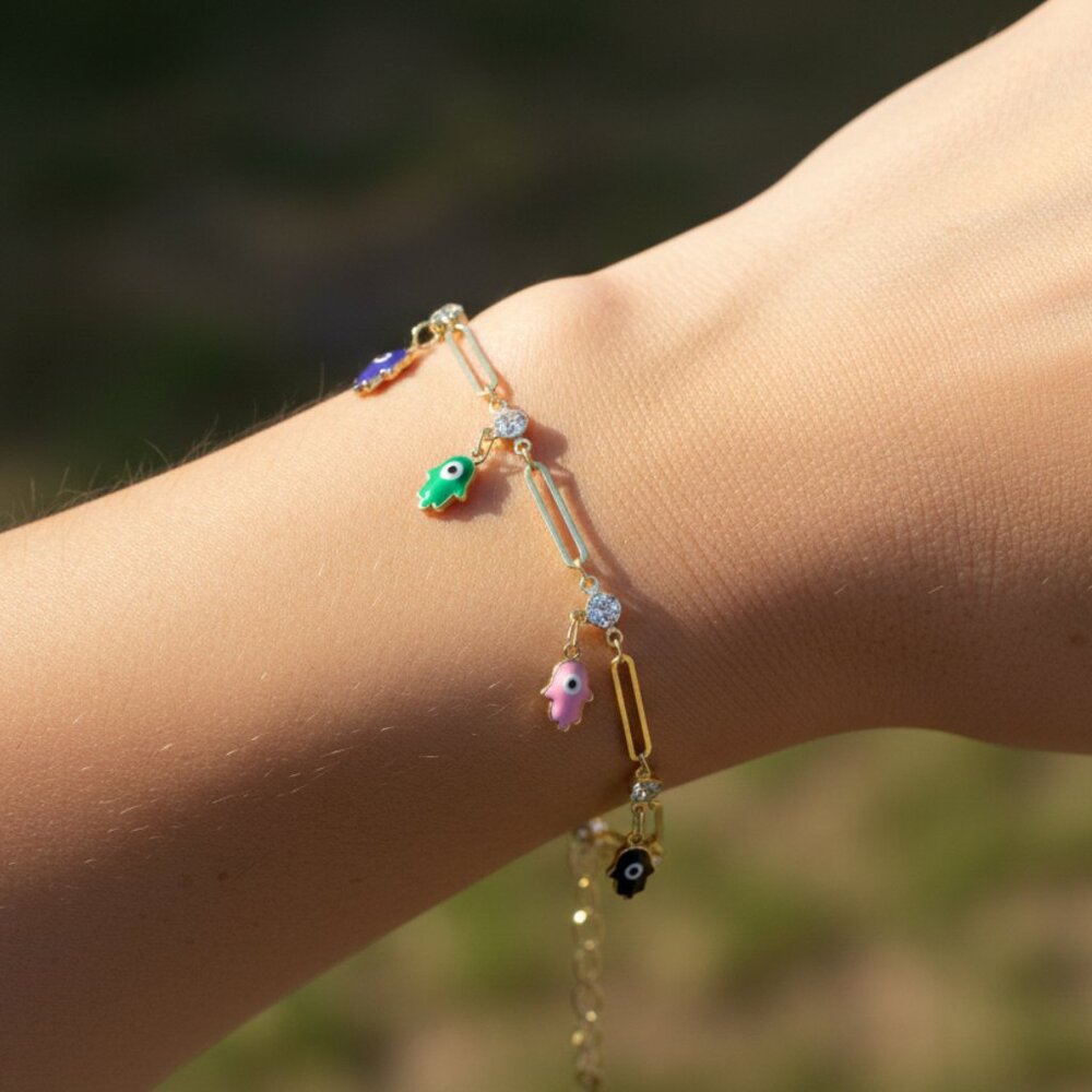 "Trendy Handmade Bracelet – A Stylish Gift for Women & Girls, MAR091425
